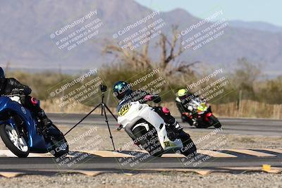 media/Dec-07-2025-CVMA (Sun) [[3e7d2de5dc]]/Race 5-Formula UL-CVMA Hooligans-American Thunder/